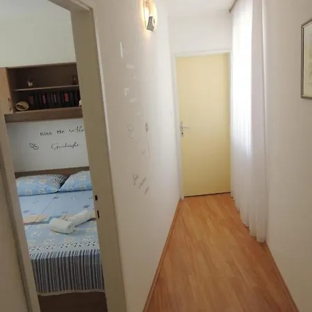 By The Sea Kastel Stafilic, - 8678