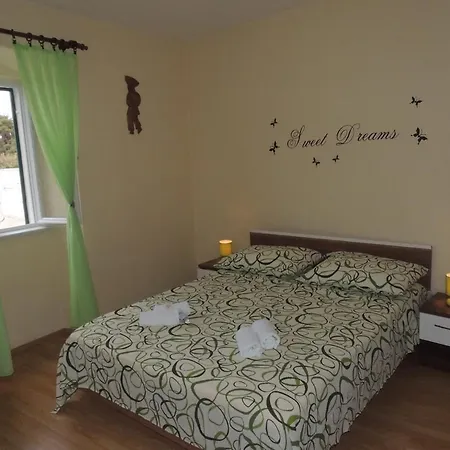 Appartamento By The Sea Kastel Stafilic, - 8678 Kaštela